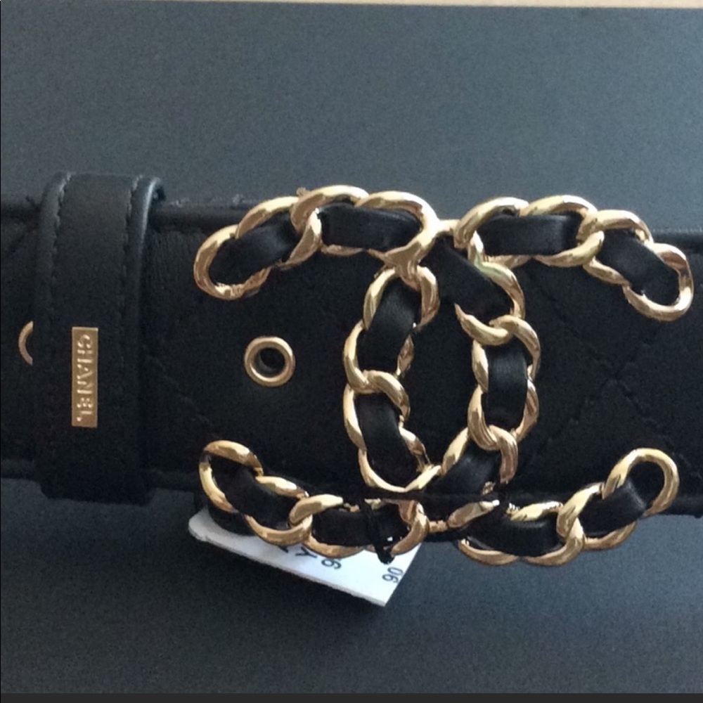 Chanel leather belt